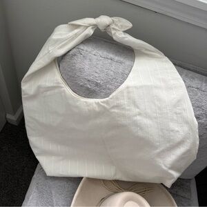Cream Knotted Shoulder Tote Bag